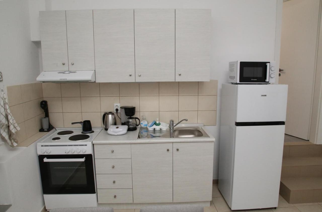 Lampias Apartments Keramotí Eksteriør bilde