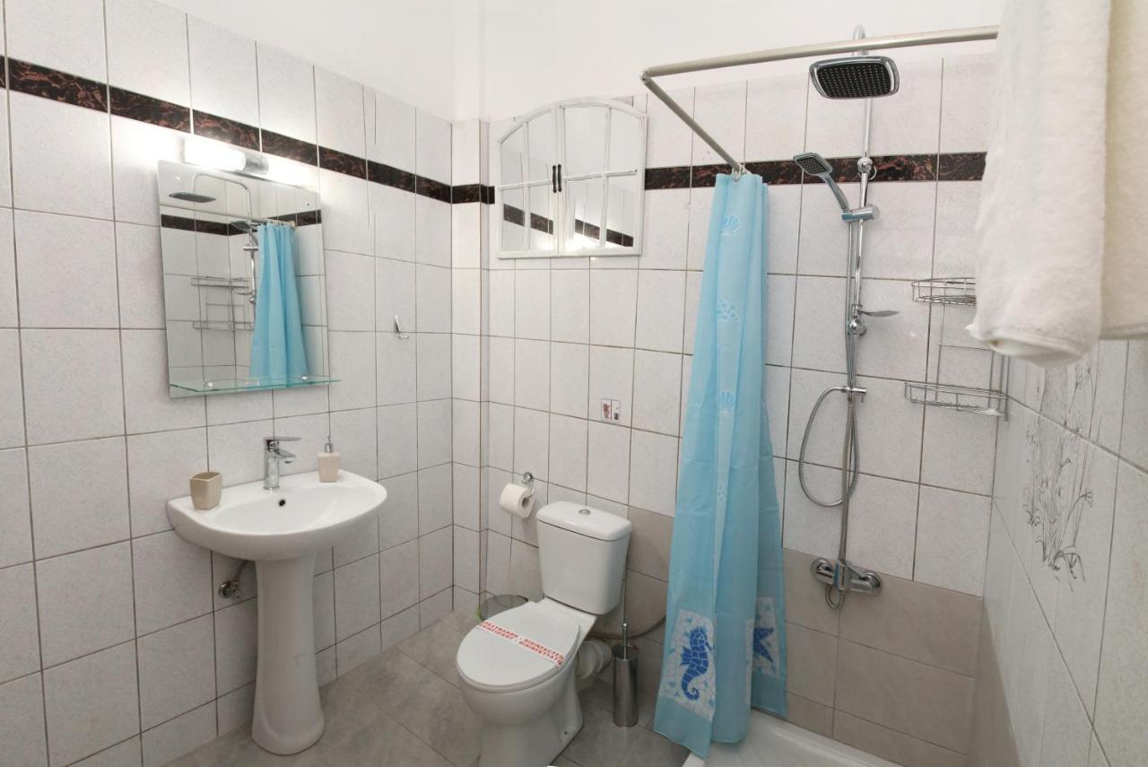 Lampias Apartments Keramotí Eksteriør bilde